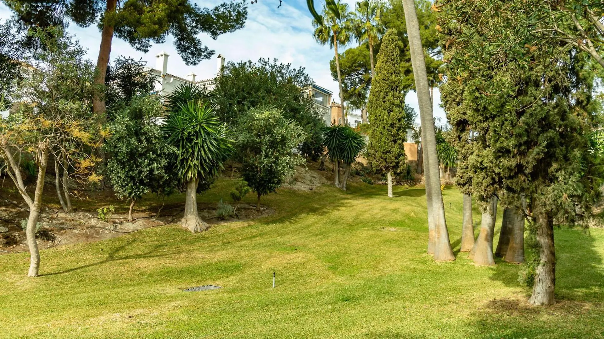 Las Palmas 2A Oasis Properties Nerja Spanyolország