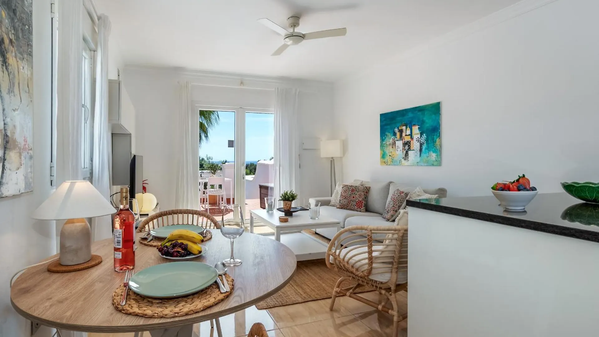 Las Palmas 2A Oasis Properties Nerja