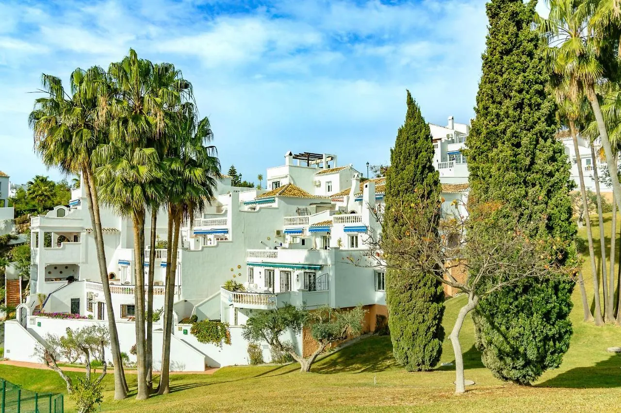 Las Palmas 2A Oasis Properties Nerja